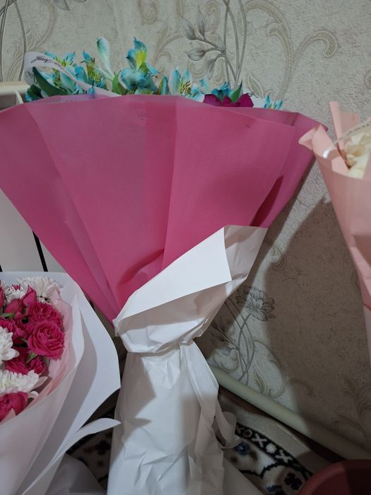 Цветы, гүлдер бар