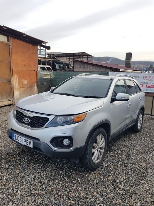 Dezmembrari dezmembrez  Kia Sorento II 2.2 D 2009-2015