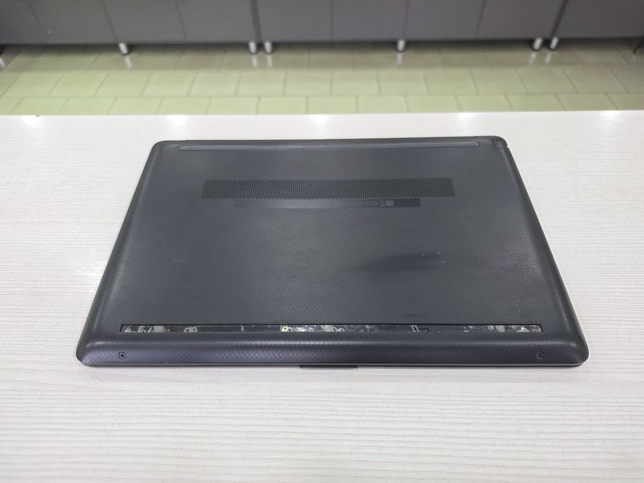 Ноутбук HP (8 Gb DDR4, 256 Gb SSD)