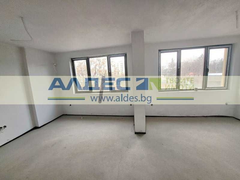 Компактен четиристаен ап. в нова сграда в Сухата Река!