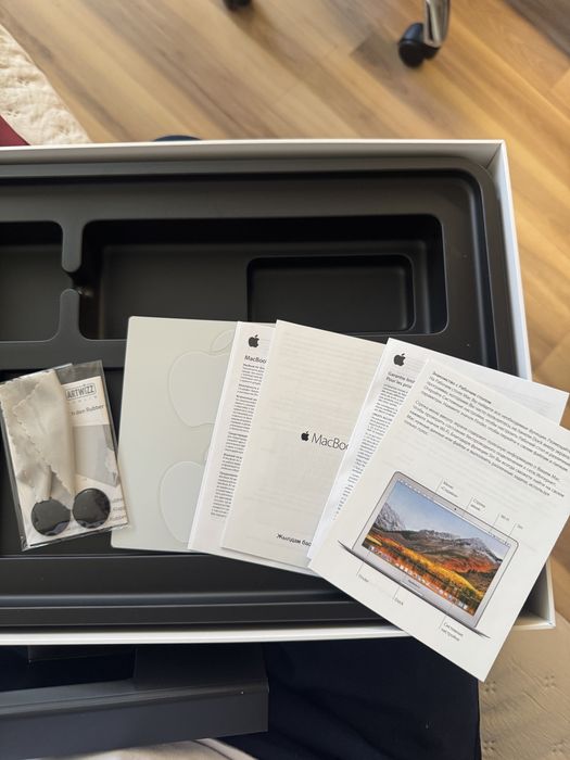Macbook Air 2017 года 13,3’’ дюйма