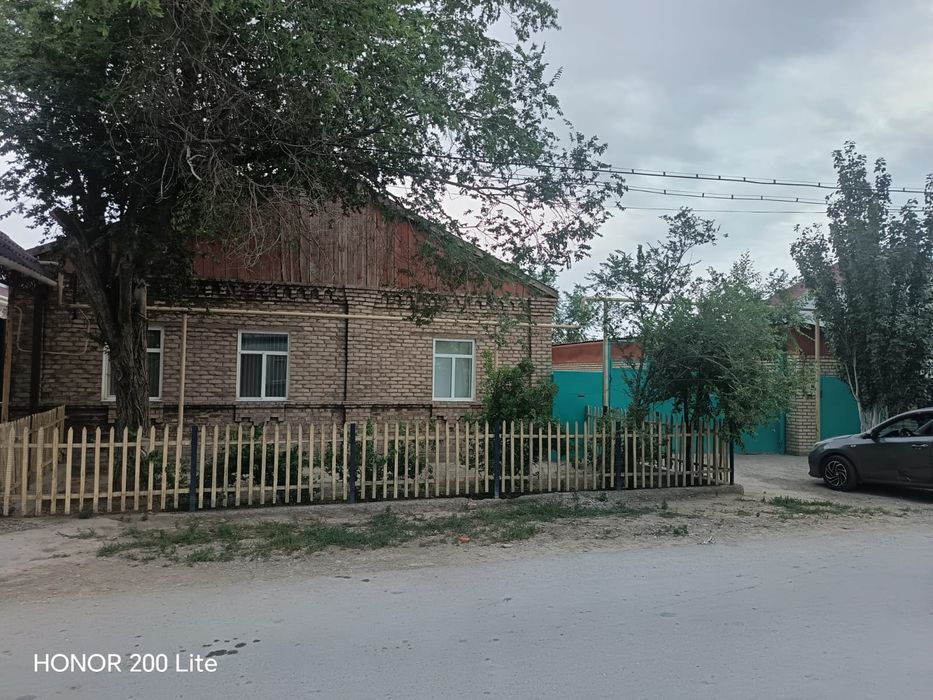 Жеті бөлмелі үй. Дом из семи  комнат