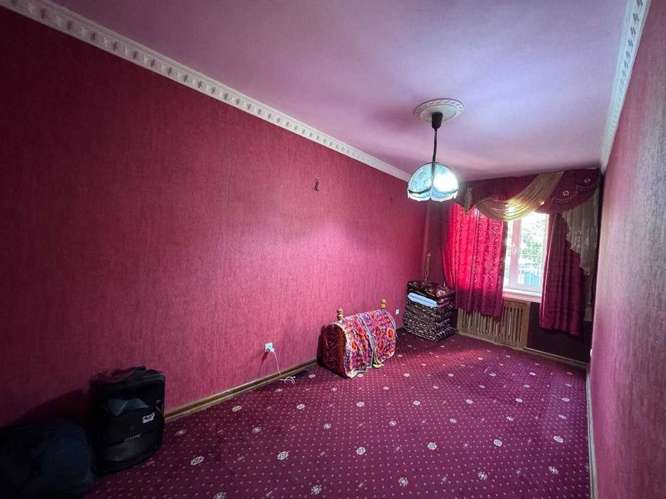 3 хоналик квартира 1 кават кирпичный дом, 5 микр, жомий