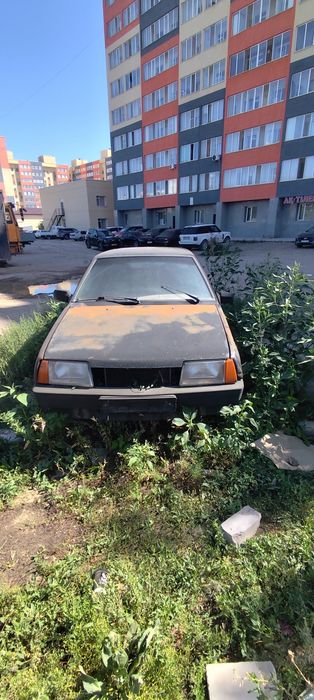 Продам машину не на ходу