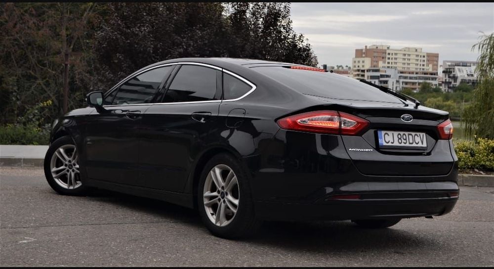 Ford Mondeo Vând Ford Mondeo MK5 stare perfecta