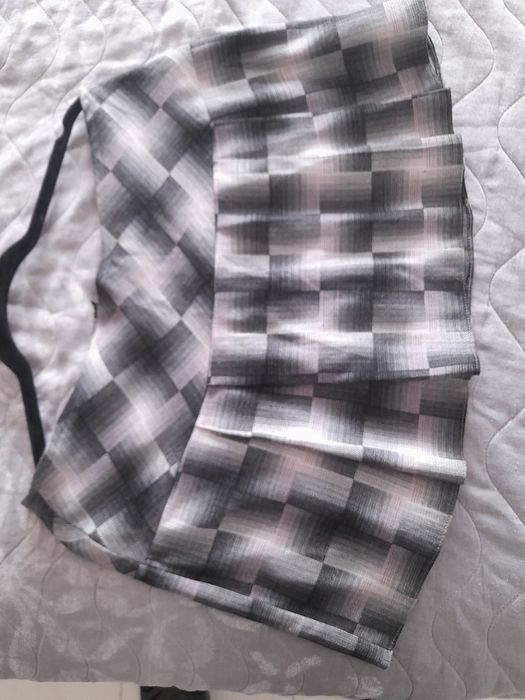 Fusta  scurta mar. 40