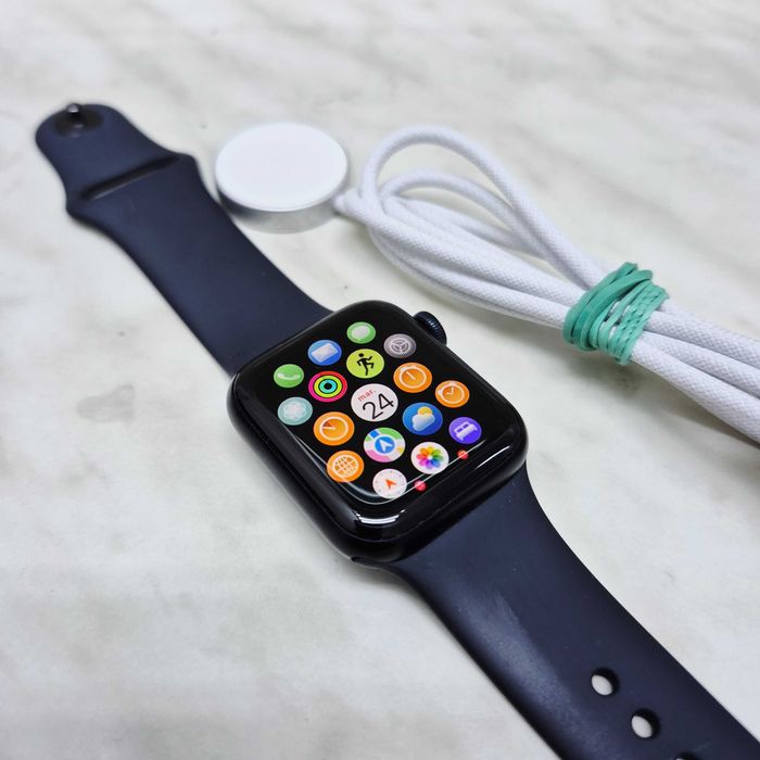 apple watch 6 40mm • Anunturi gratuite • OLX.ro