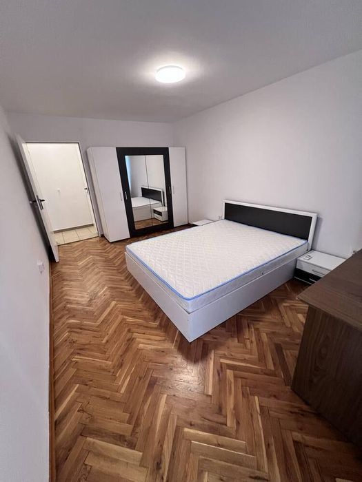 Дава се под наем Двустаен апартамент в Бургас, Лазур - 60 кв.м за 408 € - Снимка #3