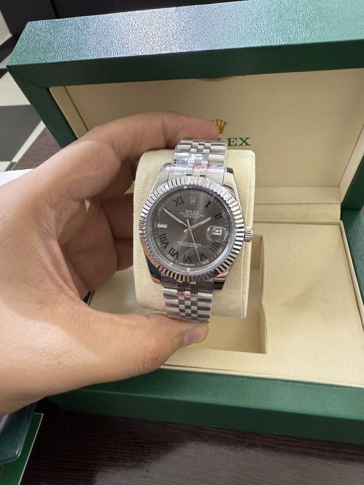 Часы Rolex Detjust