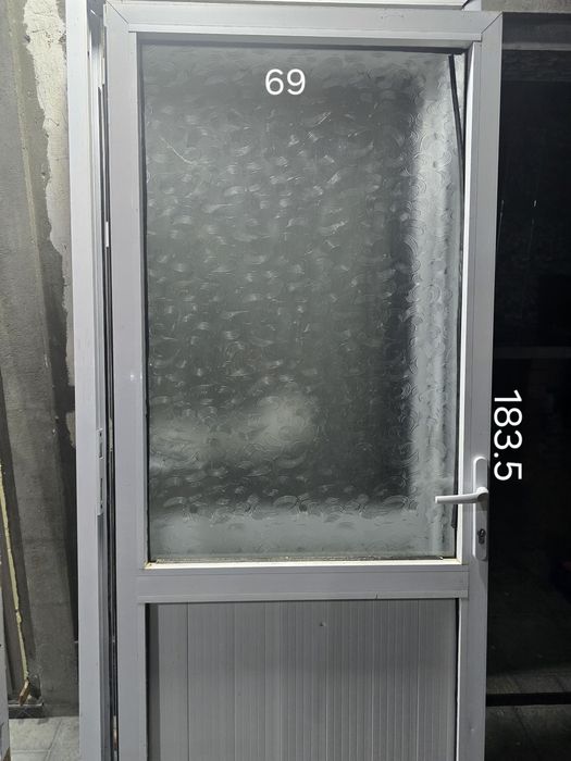 Белые двери Akfa