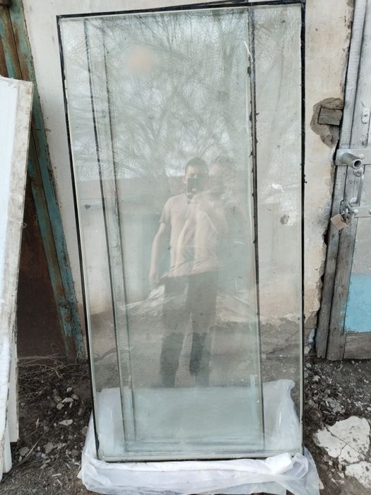 Продам пластиковые окна три штуки