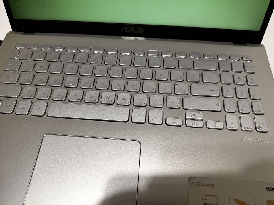 Ноутбук asus в отличном состоянии