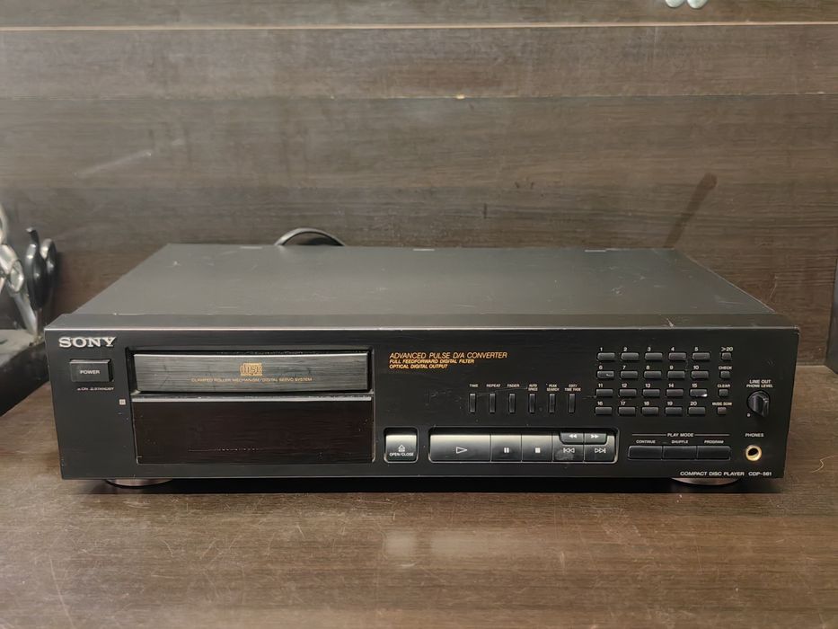 CD плеър Sony CDP 561