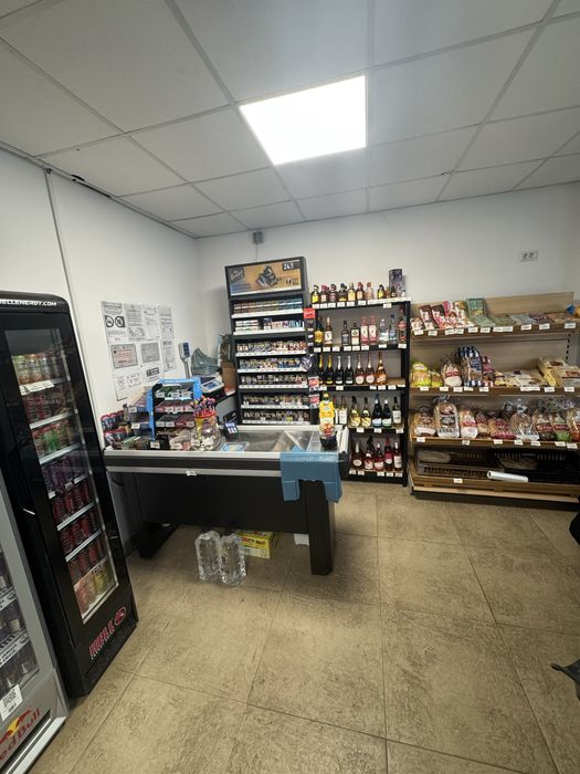 Vand magazin alimentar