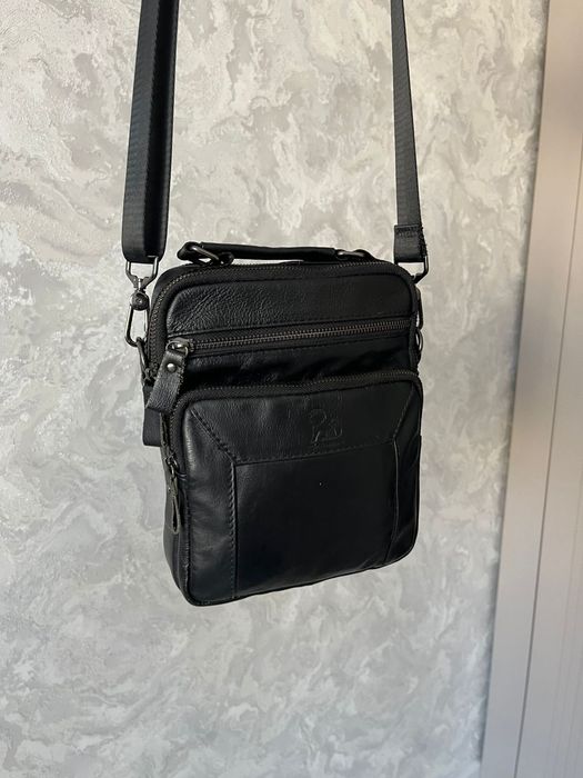 Барсетка черный кожа