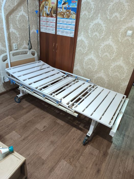 Продаётся медицинская кровать