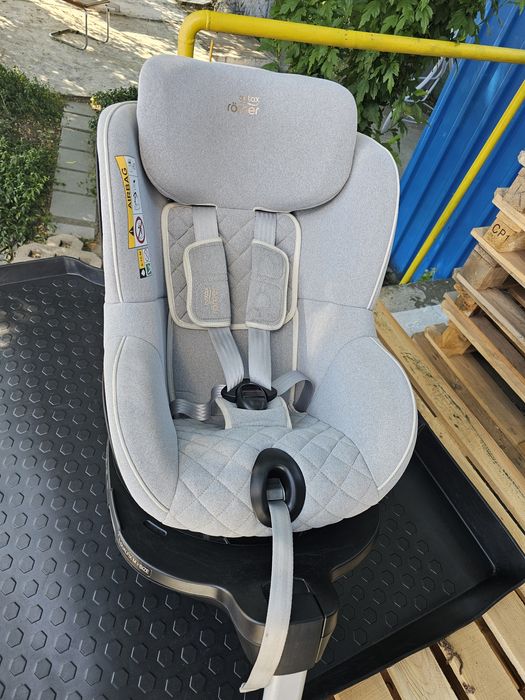 Scaun auto copii Britax Romer DUALFIX M cu ISOFIX