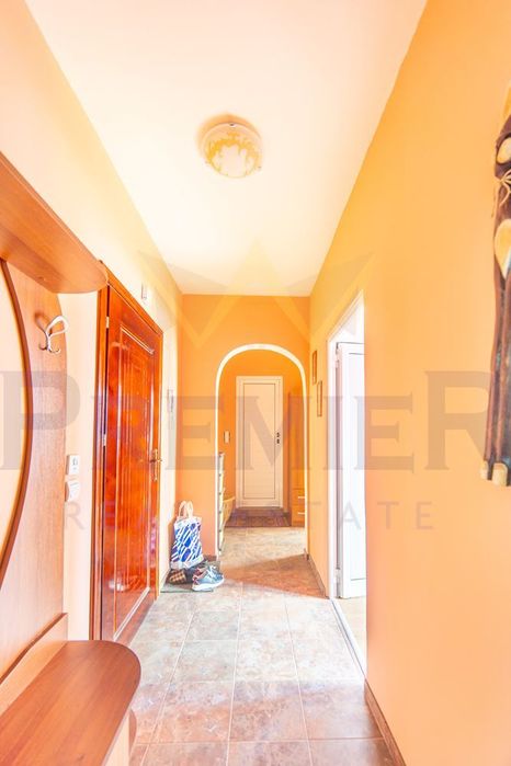 Продава се Двустаен апартамент в Добрич, Йовково - 57 кв.м за 1141 €/кв.м - Снимка #11