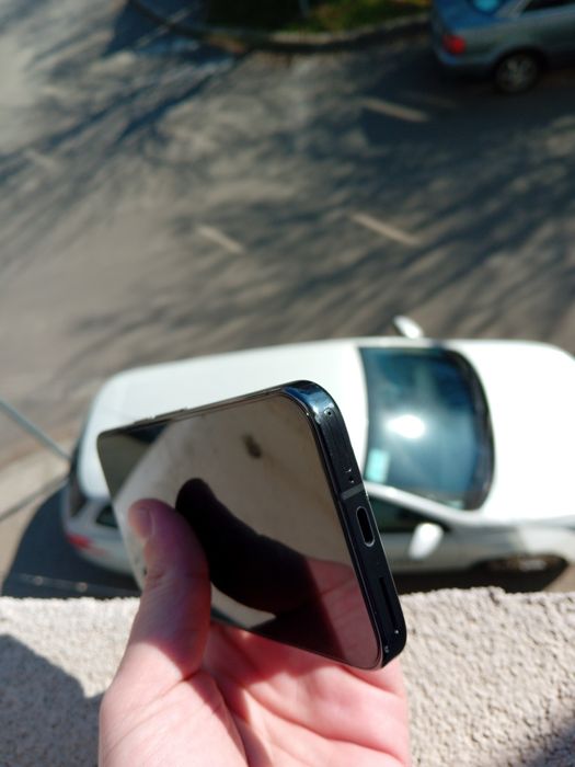 V / S Google Pixel 9 Pro Black