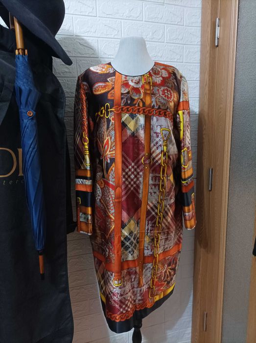 оригинални рокли Jay Ahr, Gucci, Chanel