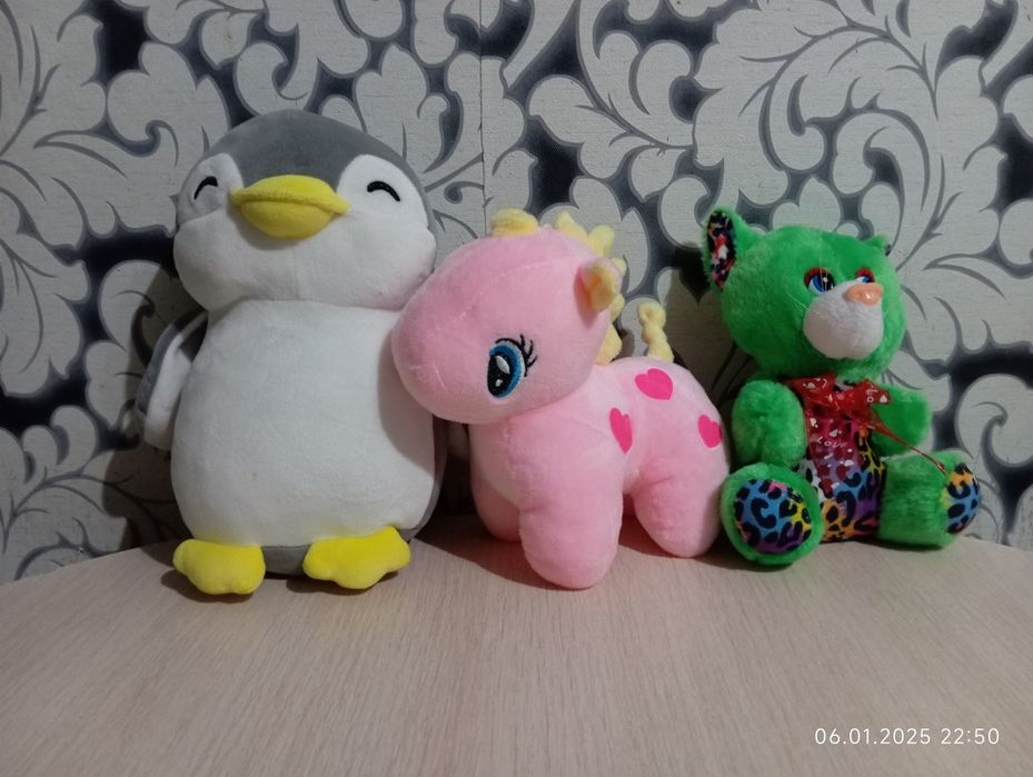 Мягкие игрушки, куклы.