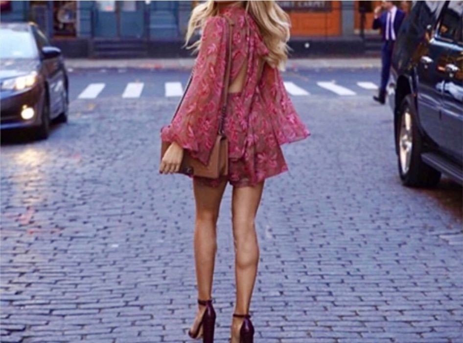 Продам красивый комбинезон