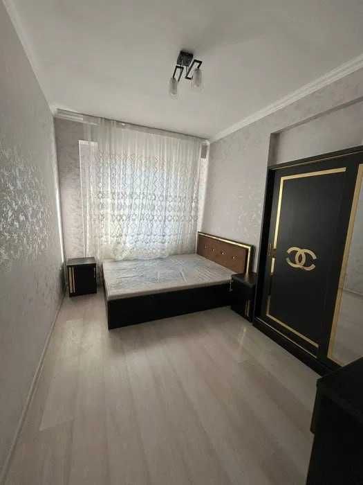 Сдам светлую квартиру на Дружба народов