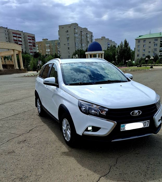 Продам Веста СВ Крос