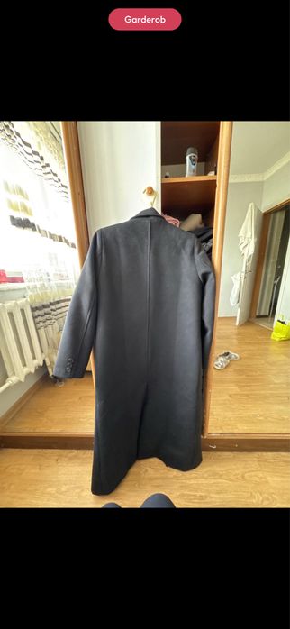 Черное пальто длинное