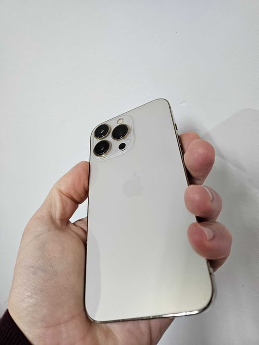 Iphone 13 Pro, 128 Gb,  neverlock, 79% bateri.