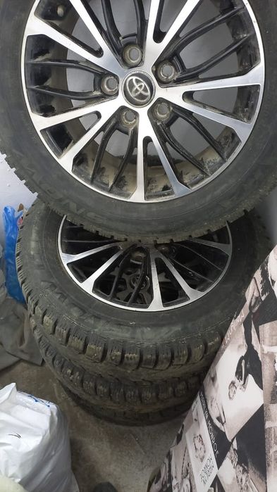 Продам зимние диски в комплекте