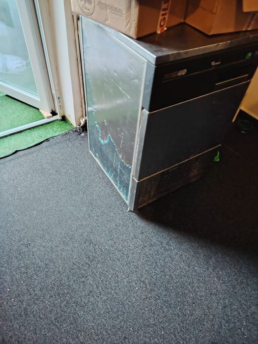 Mașina gheață whirpool k40