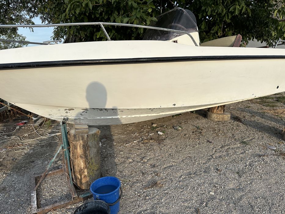 Vand barca Angelo Molinari 510,inmatriculata.