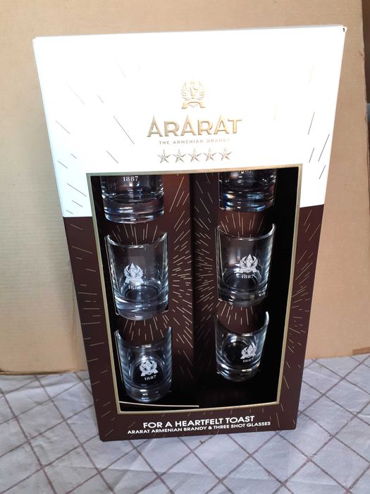 Комплект нови чаши Ararat