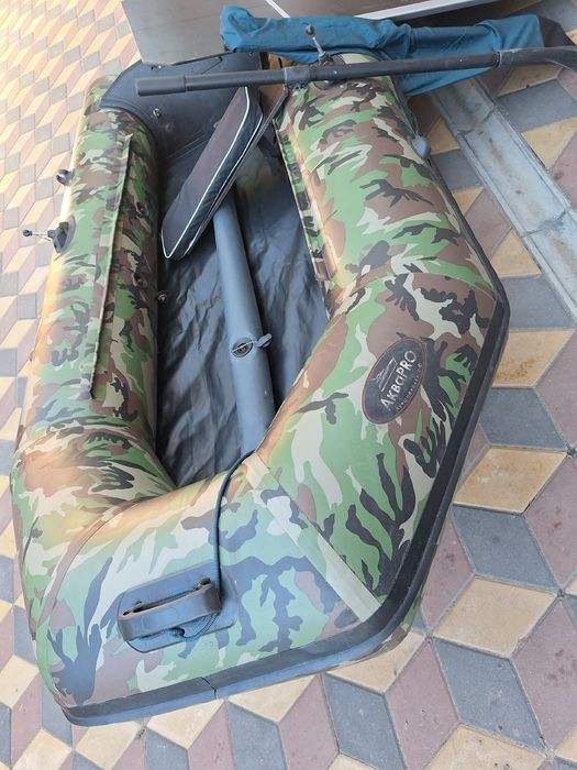 Продам Лодку АкваПро