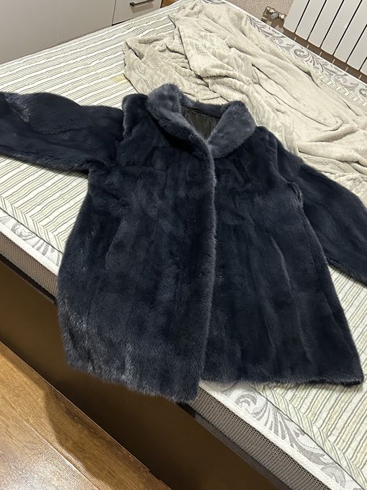 Продам шубу норковую