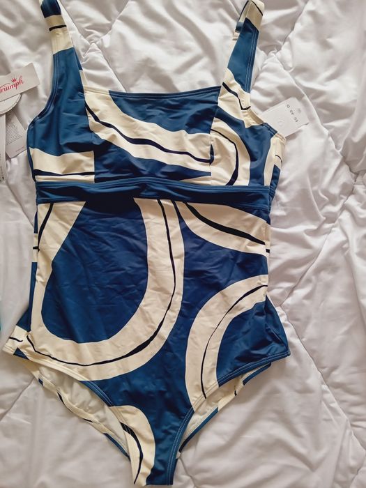 Triumph 90D/95D нови цели бански