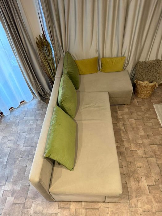 Разтегателен диван