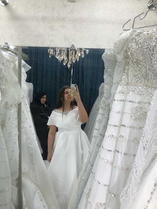 Платье свадебное