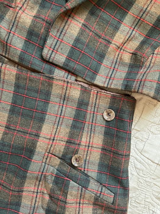 Двойка. Укороченный пиджак с юбкой