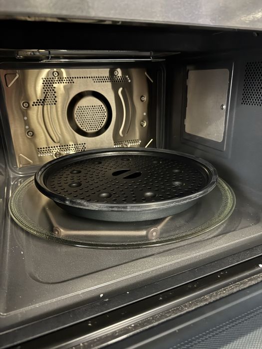 Cuptor cu microunde cu funcție de convecție LG MJ3965BPH