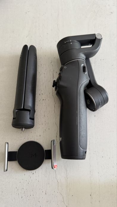 Стабилизатор Стедикам DJI Osmo Mobile 6