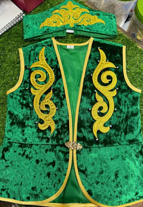 Национальные желетки для девочек