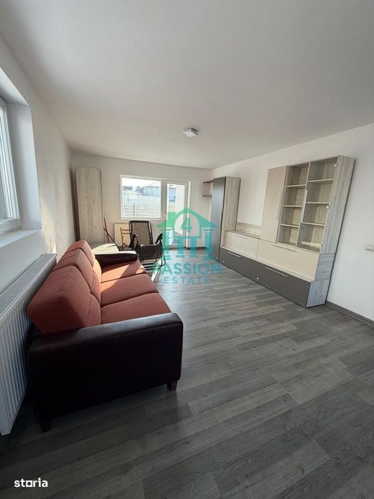 Casa / Vila cu 5 Camere, Tarlungeni, Strada Izvorului