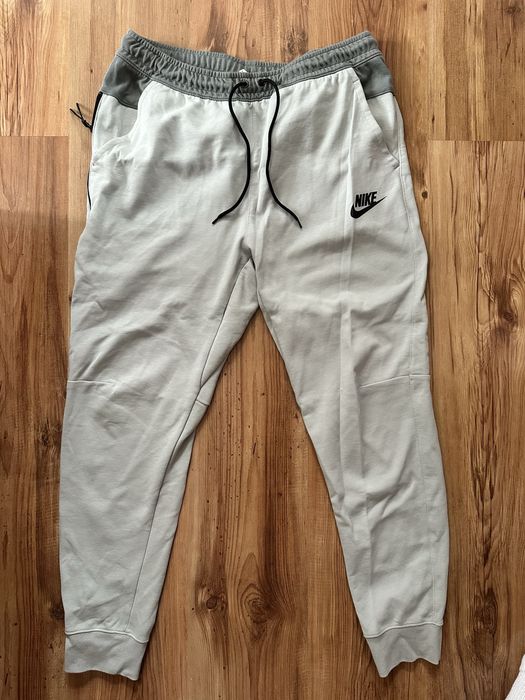 Nike Tech Fleece