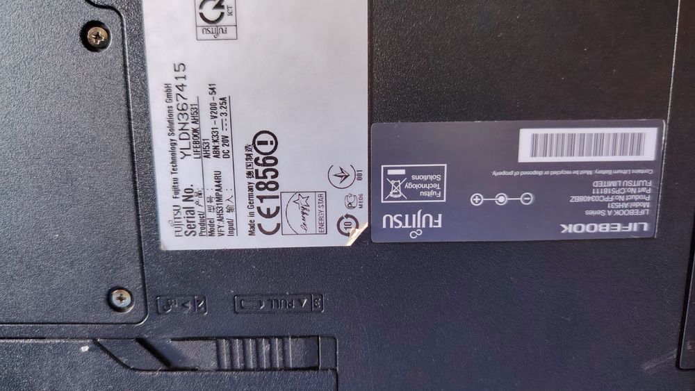 Ноутбук  lifebook AH531