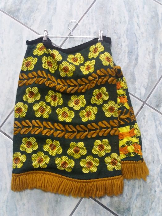 Cătrințe ,șoarțe,fote costum popular