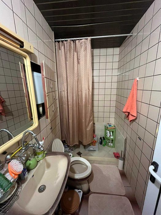 Продава се Двустаен апартамент в Шумен, Тракия - 56 кв.м за 1750 €/кв.м - Снимка #8