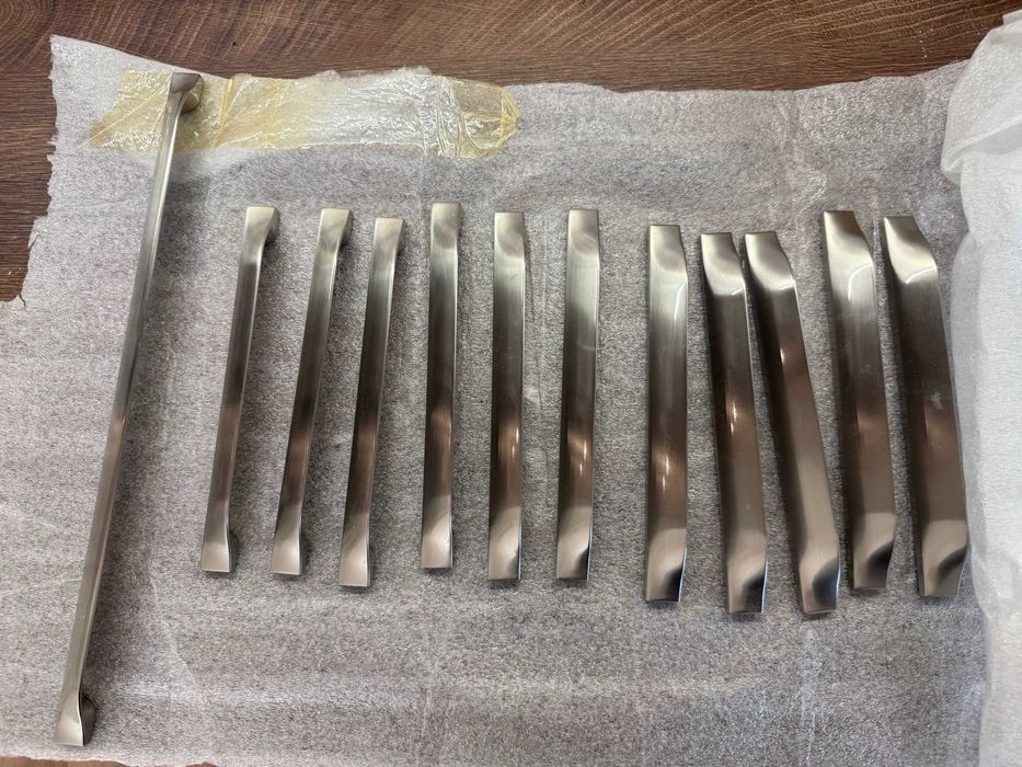 Дръжки за мебели Siro