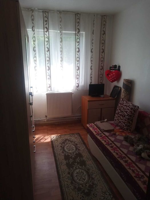Apartament 4 camere